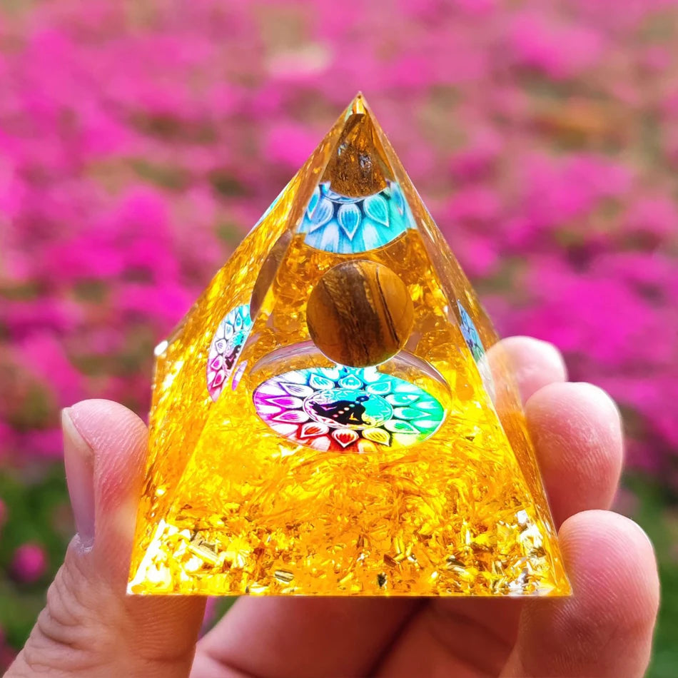 6Cm Orgonite Crystal Pyramid Chakra Spiritual Orgone Pyramid and Generator with Emf Protection for Reiki Healing
